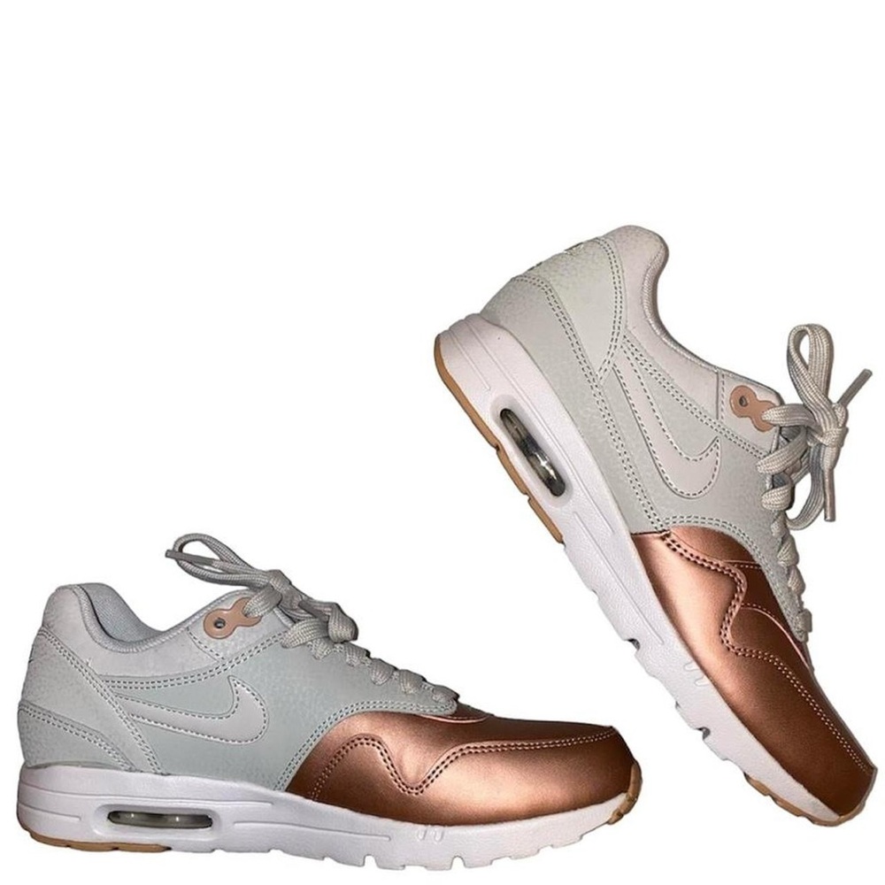 RARE brand new copper & gray nike air max’s 6.5